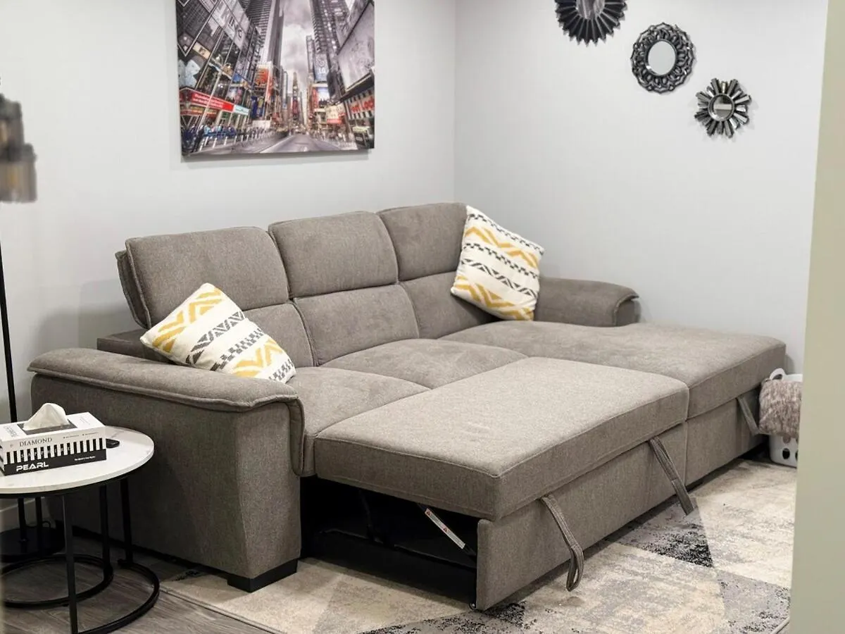 Relax, Recharge, Repeat 2Bedroom Walkout Haven Calgary 0*,  Canada